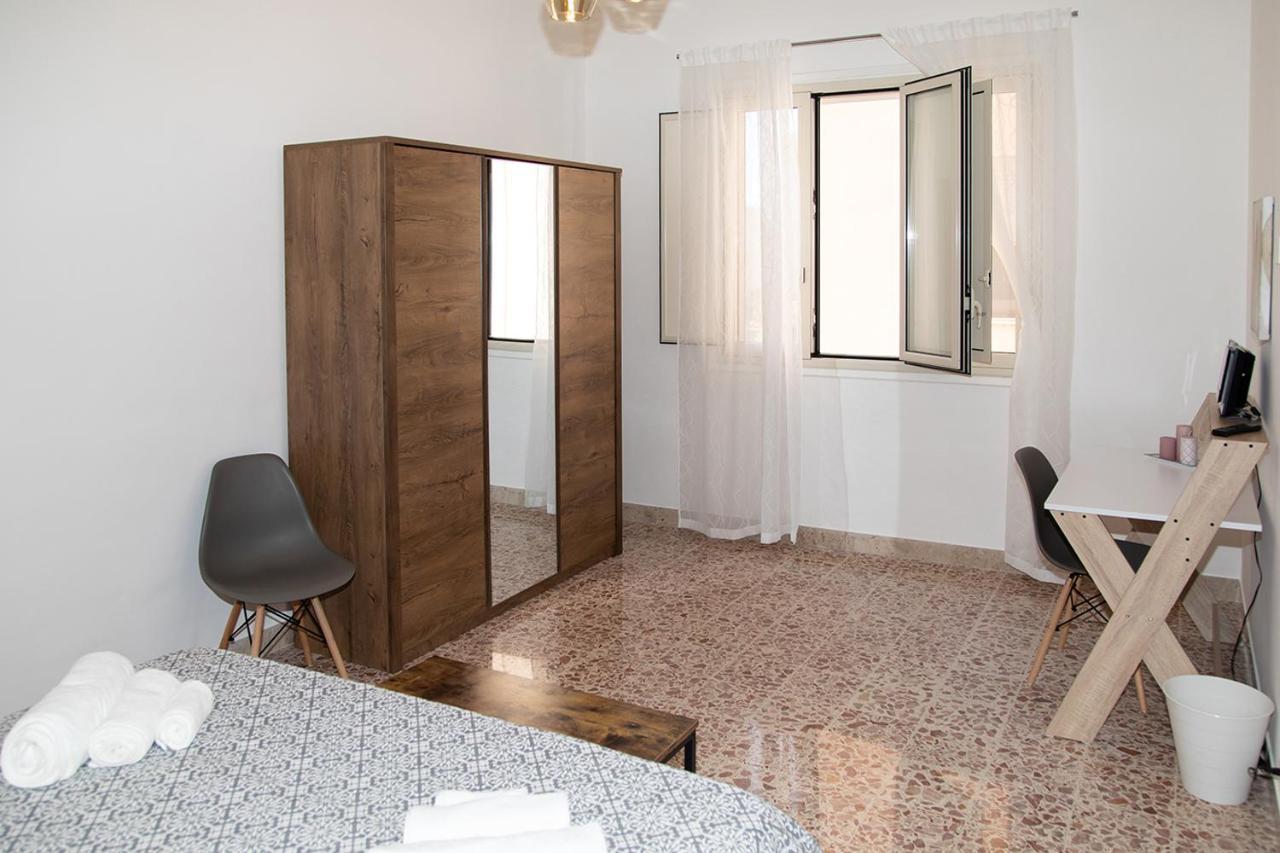 Eleonora'S House Apartment Trapani Bagian luar foto
